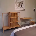 Bed 4*