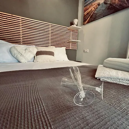 Oikia Atenea Automatic