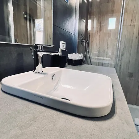 Oikia Atenea Automatic