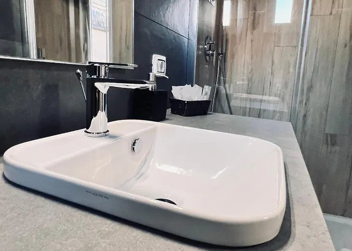 Oikia Atenea Automatic